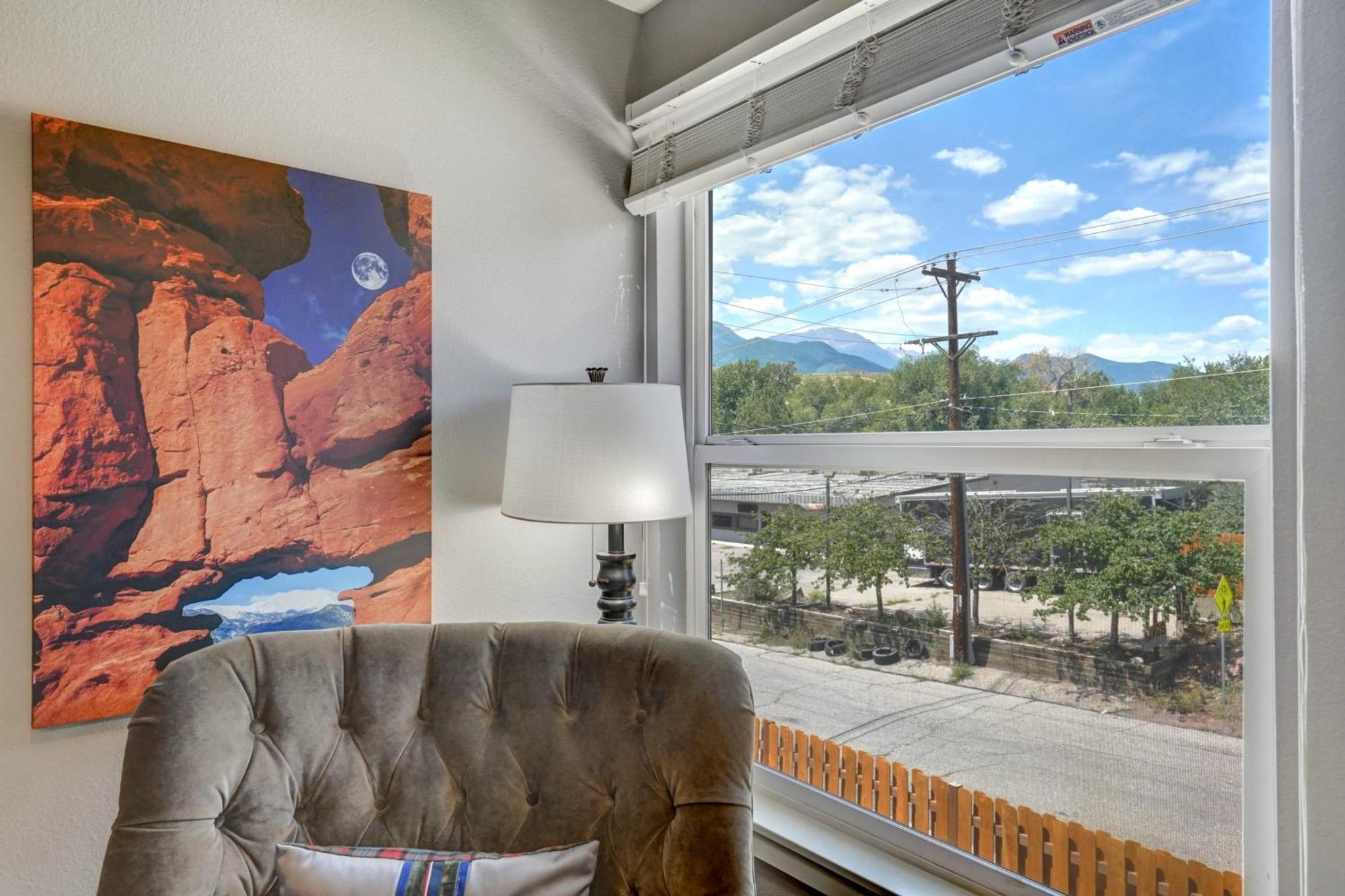 *H NEW!* Old Colorado City Traveler's Experience Colorado Springs Exterior foto
